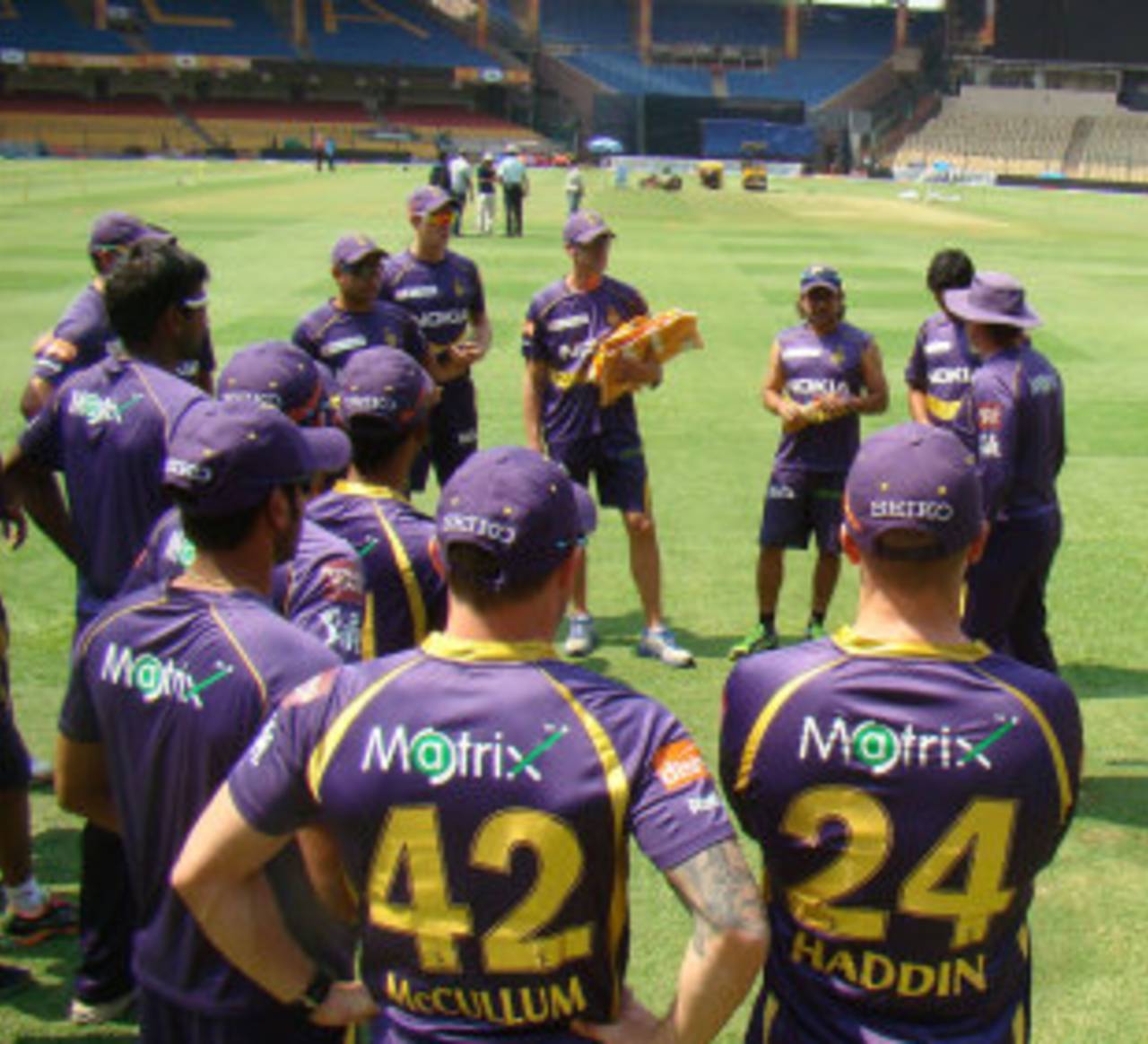 Adrian le Roux (pictured holding jackets), the team's conditioning coach, is a tireless worker&nbsp;&nbsp;&bull;&nbsp;&nbsp;Kolkata Knight Riders
