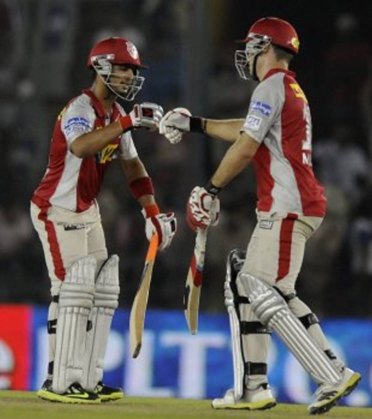 David Miller and Mandeep Singh added 128 for the fourth wicket, Kings XI Punjab v Pune Warriors, IPL, Mohali, April 21, 2013
