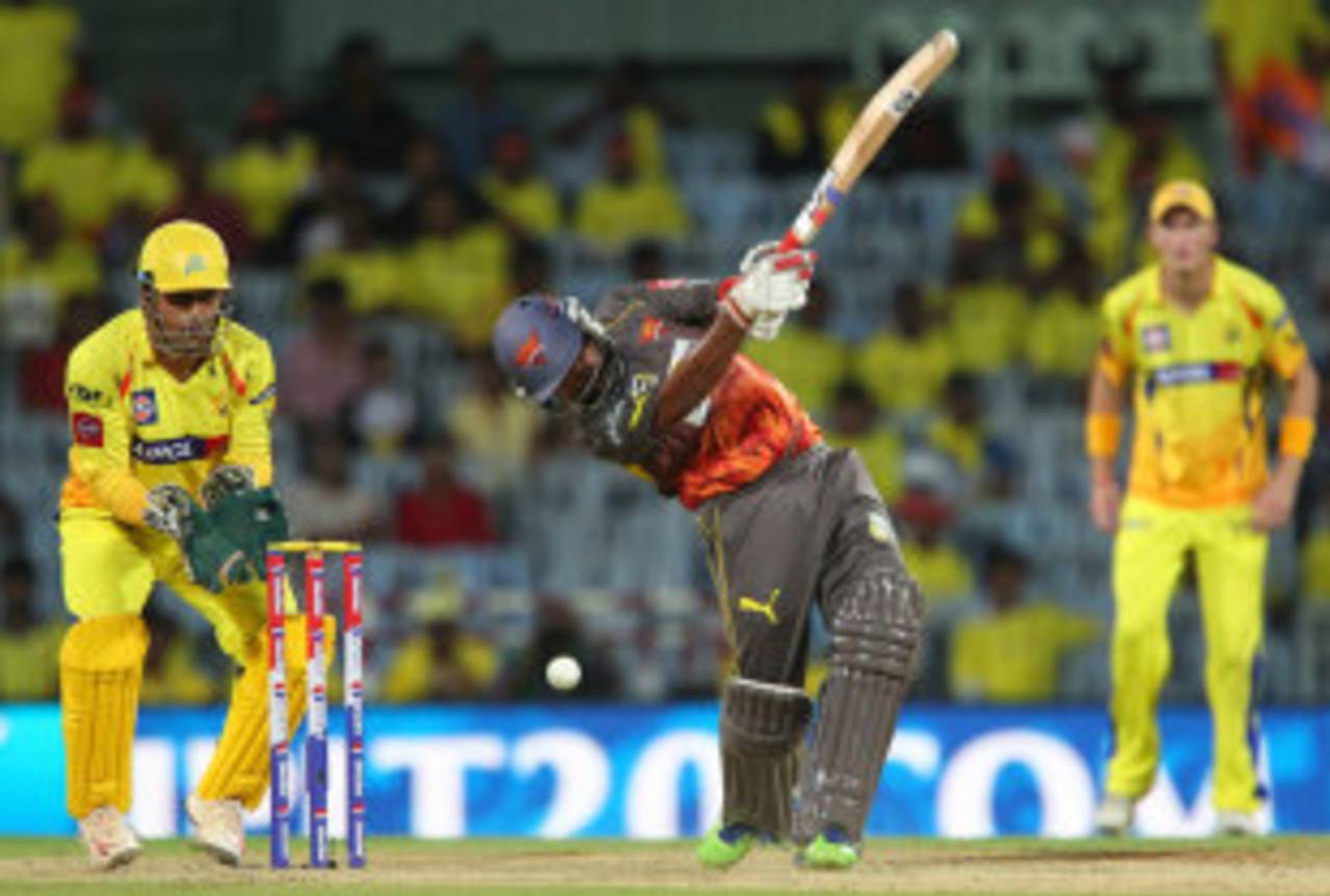 Amit Mishra attempts a big hit, Chennai Super Kings v Sunrisers Hyderabad, IPL, Chennai, April 25, 2013