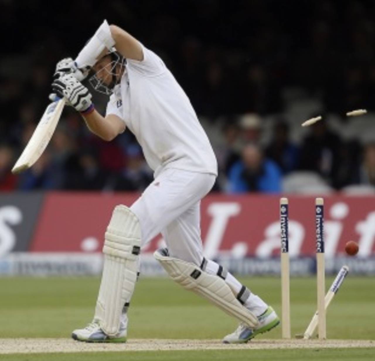 Joe Root misses one and loses his middle stump, England v New Zealand, 1st Investec Test, Lord's, 3rd day, May 18, 2013