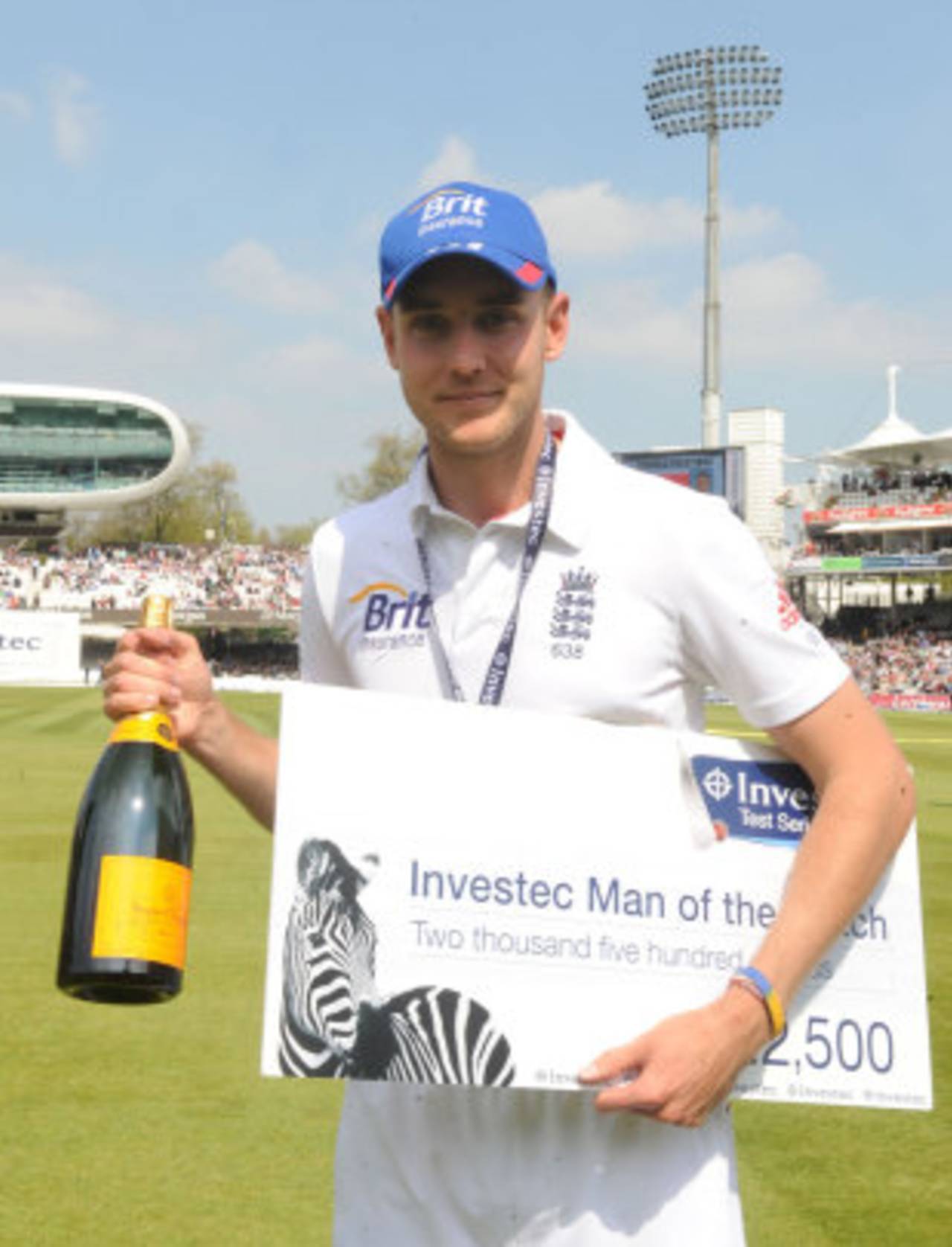 Stuart Broad is now available at a new, low price to Ashes fans for after-dinner speeches on male grooming. (Premium package comes with jeroboam of champagne pictured)&nbsp;&nbsp;&bull;&nbsp;&nbsp;PA Photos