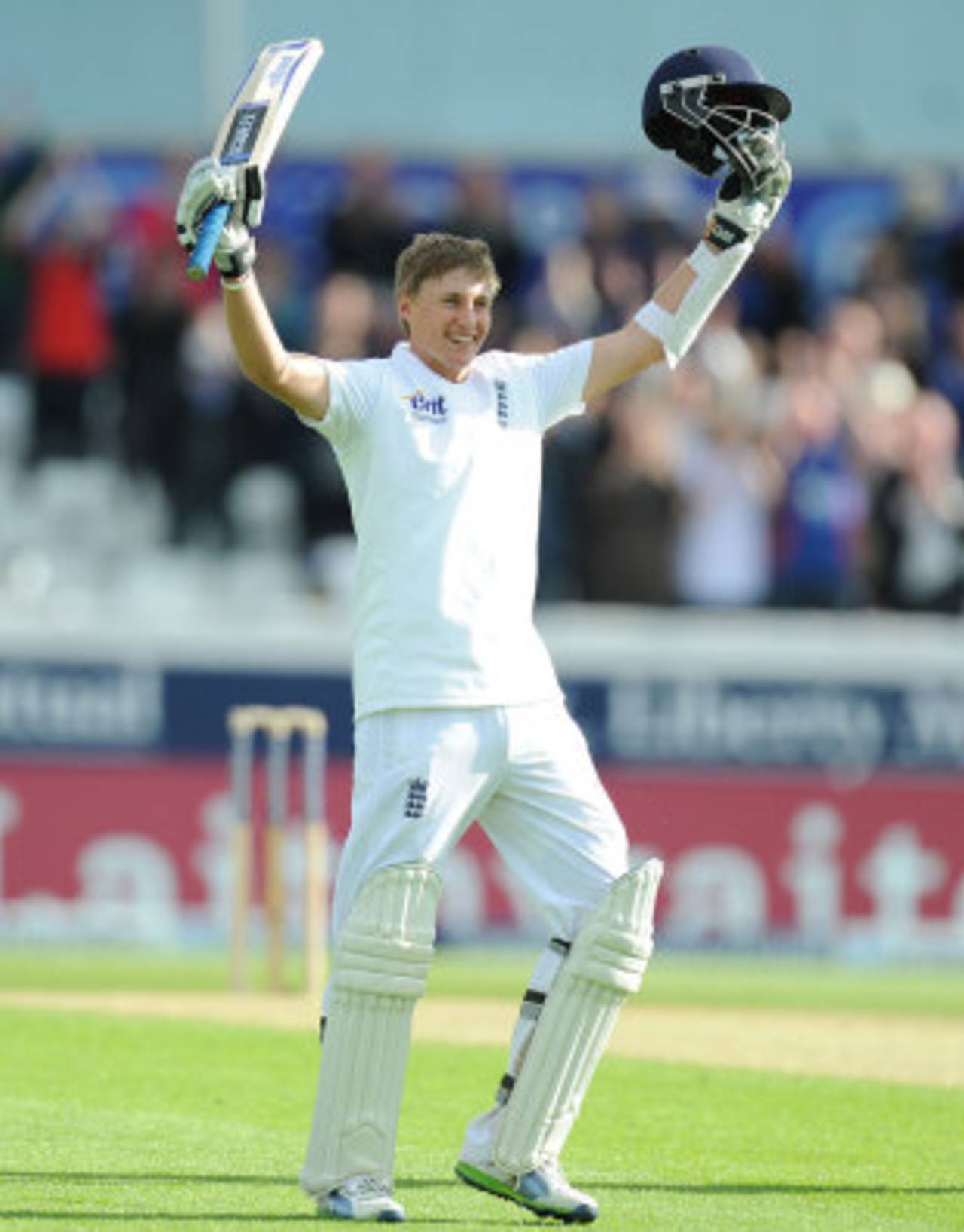 Joe Root celebrates his maiden Test hundred, England v New Zealand, 2nd Investec Test, Headingley, 2nd day, May 25, 2013