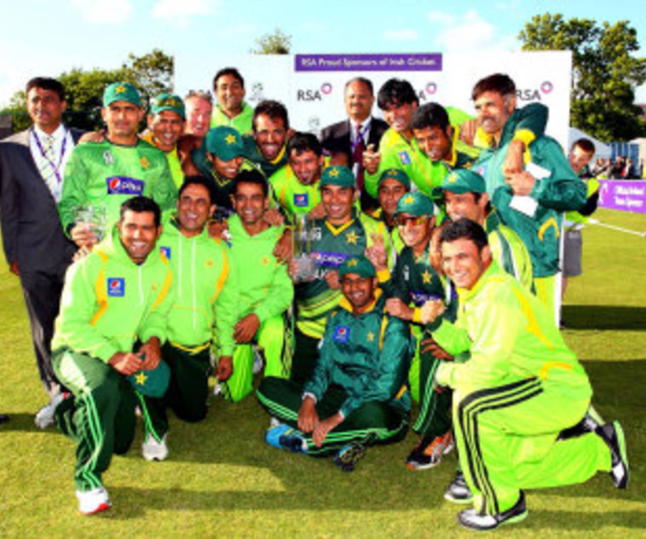 The victorious Pakistan team pose with the series trophy, Dublin, May 26, 2013