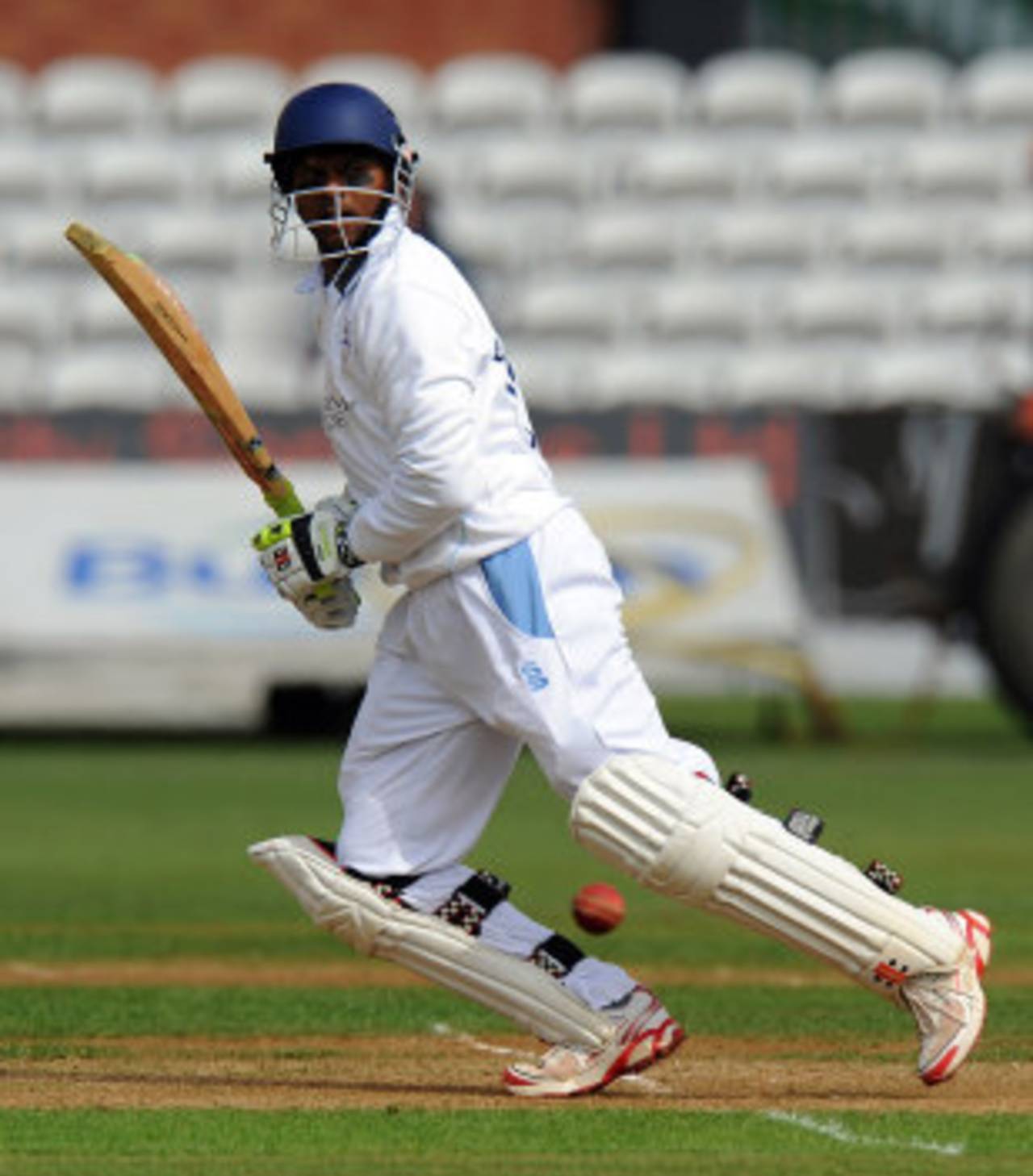 Shivnarine Chanderpaul helped give Derbyshire a solid base, Derbyshire v Surrey, County Championship, Division One, Derby, 1st day, May 30, 2013