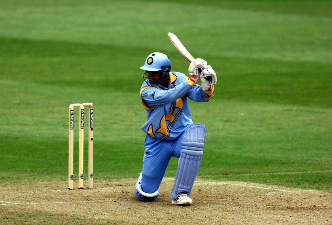 Short boundaries or long, they were going to be cleared by Dravid and Ganguly&nbsp;&nbsp;&bull;&nbsp;&nbsp;Getty Images