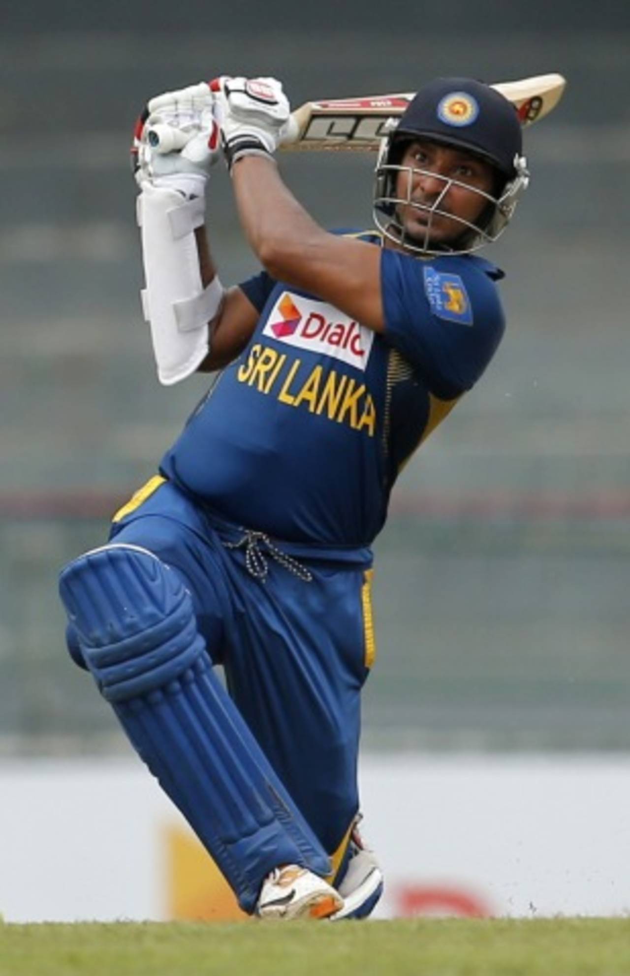 Kumar Sangakkara snapped in the batting Powerplay, and unfurled an array of finishing blows even a 30-year old version of himself would never have attempted&nbsp;&nbsp;&bull;&nbsp;&nbsp;Associated Press