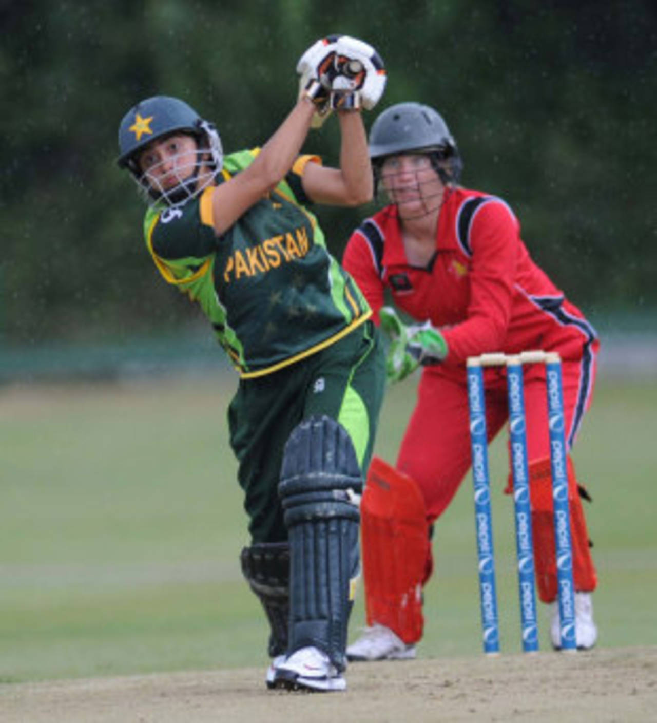 Sana Mir lofts the ball over the top, Pakistan Women v ZImbabwe Women, ICC Women's World T20 qualifiers, Group A, Dublin, July 25, 2013 