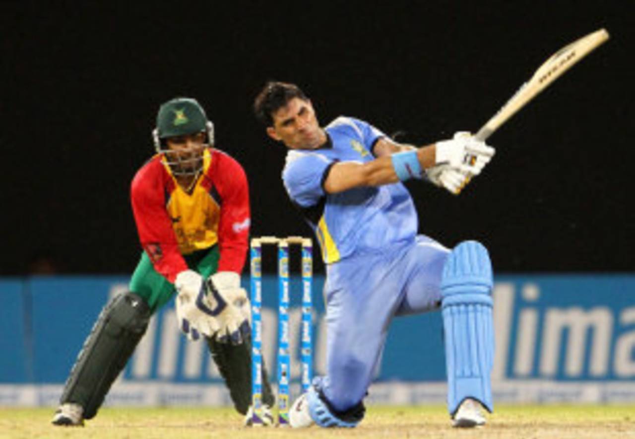 Misbah-ul-Haq finished the match with a six, Guyana Amazon Warriors v St Lucia Zouks, Caribbean Premier League 2013, Providence, August 4, 2013