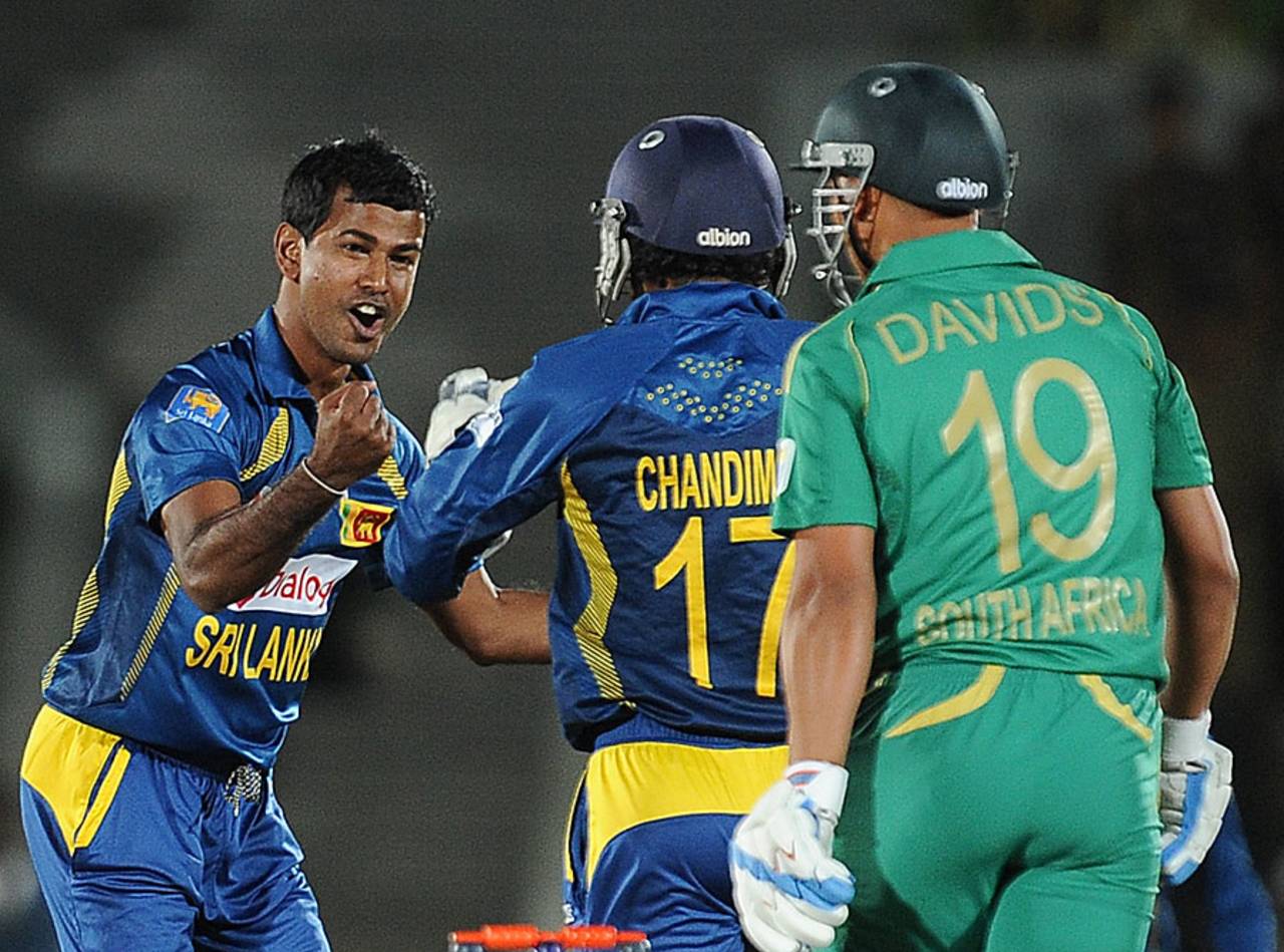 Nuwan Kulasekara is back in Sri Lanka's one-day squad after missing the England series&nbsp;&nbsp;&bull;&nbsp;&nbsp;AFP