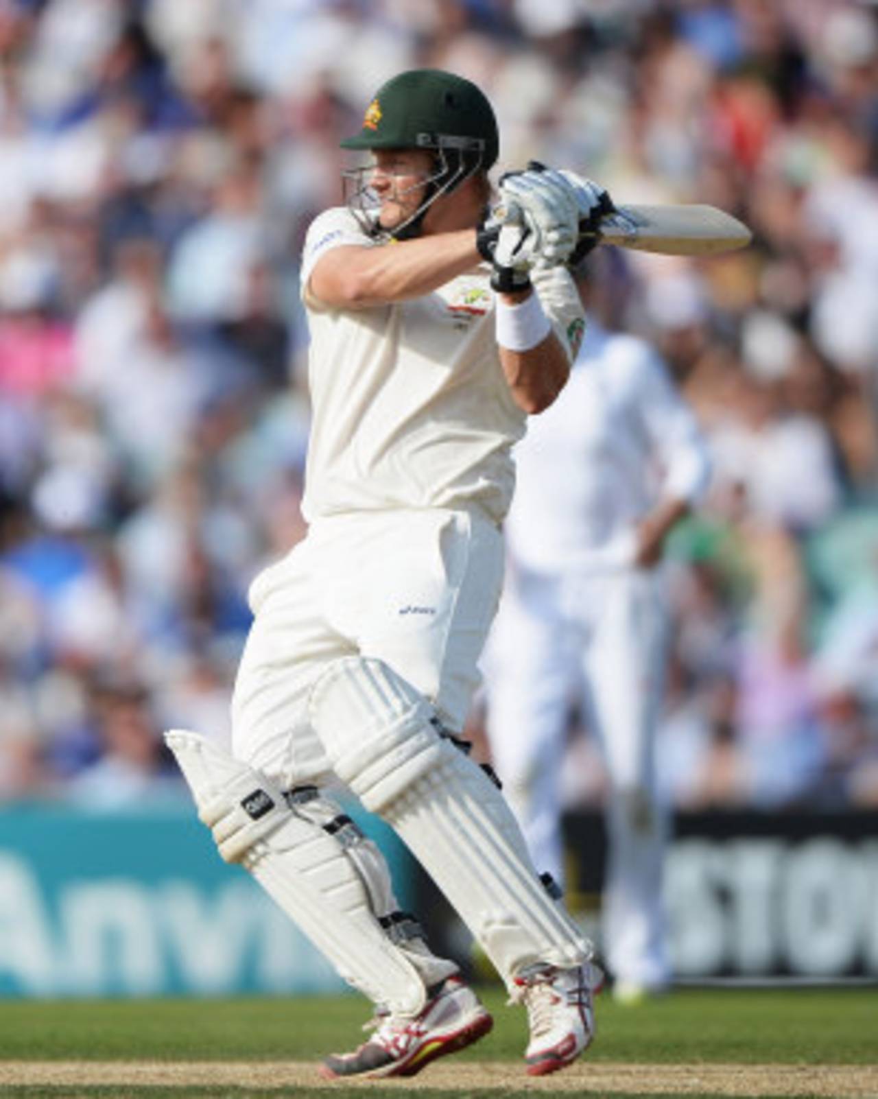 Shane Watson: a crowd-pleaser on day one at The Oval&nbsp;&nbsp;&bull;&nbsp;&nbsp;Getty Images
