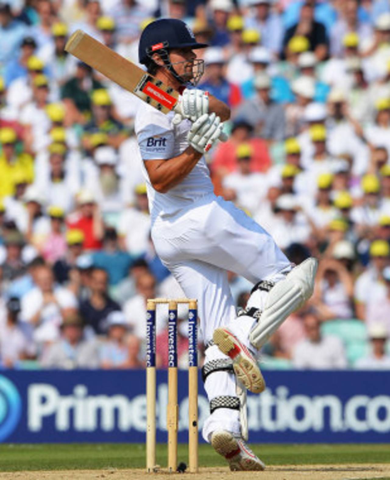 Alastair Cook pulls on the third morning, England v Australia, 5th Investec Test, The Oval, 3rd day, August 23, 2013