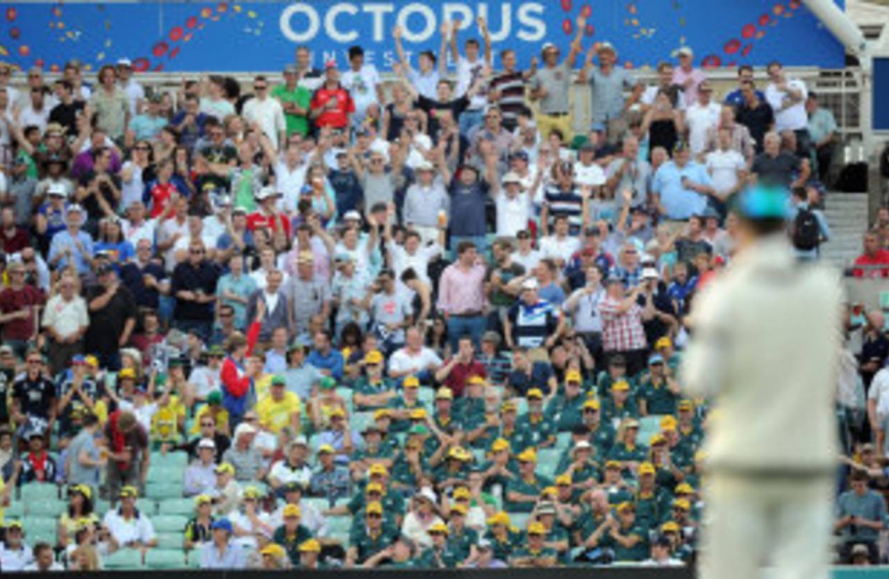 England fans partied and the Australians were made to sit and suffer, England v Australia, 5th Investec Test, The Oval, 5th day, August 25, 2013