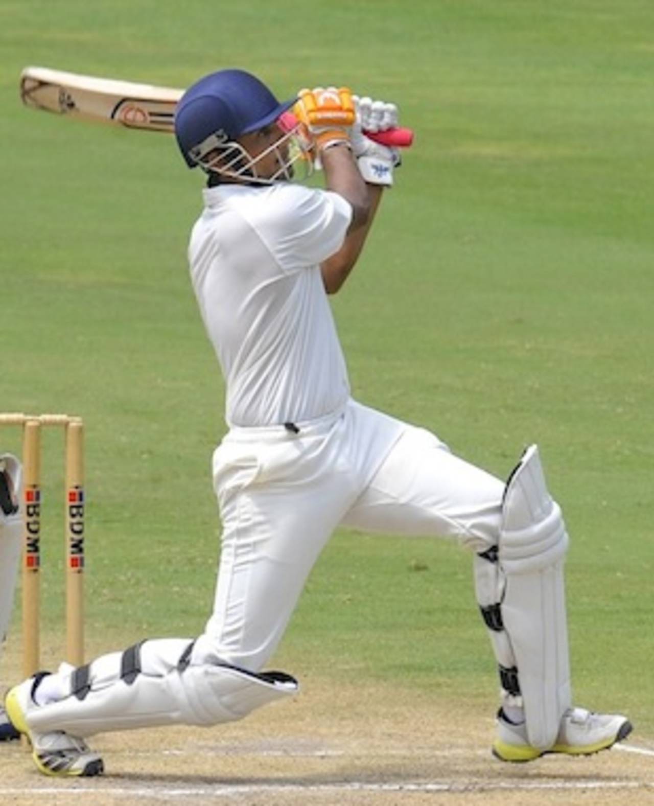 Manpreet Juneja pulls during his hundred, India A v New Zealand A, 2nd unofficial Test, 3rd day, Visakhapatnam, September 4, 2013