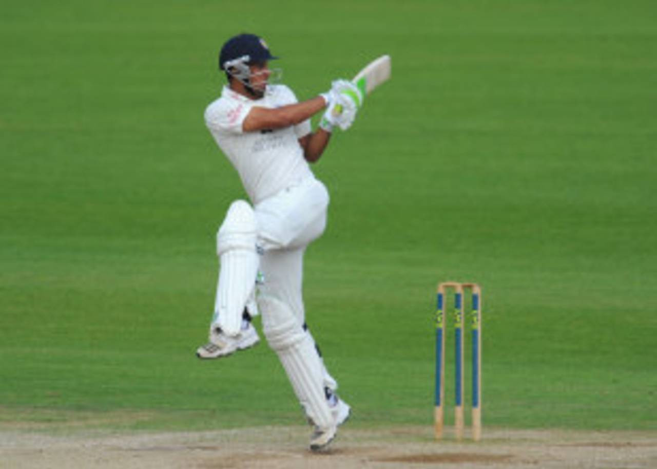 Usman Arshad helped put on 61 for the seventh wicket, Durham v Sussex, County Championship, Division One, Chester-le-Street, 3rd day, September 5, 2013