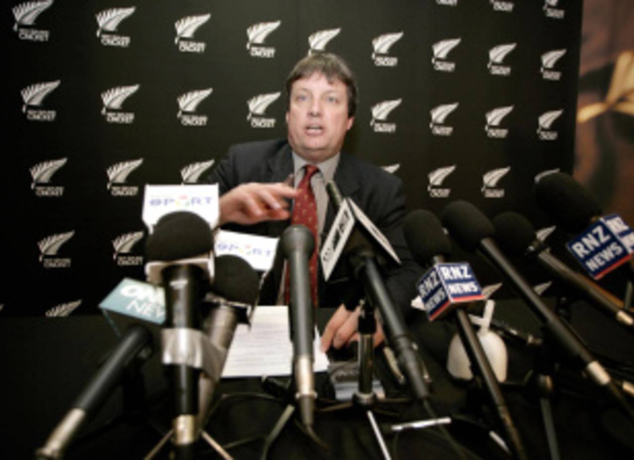 Martin Snedden, New Zealand Cricket's chief executive, addresses the media, Christchurch, July 1, 2005