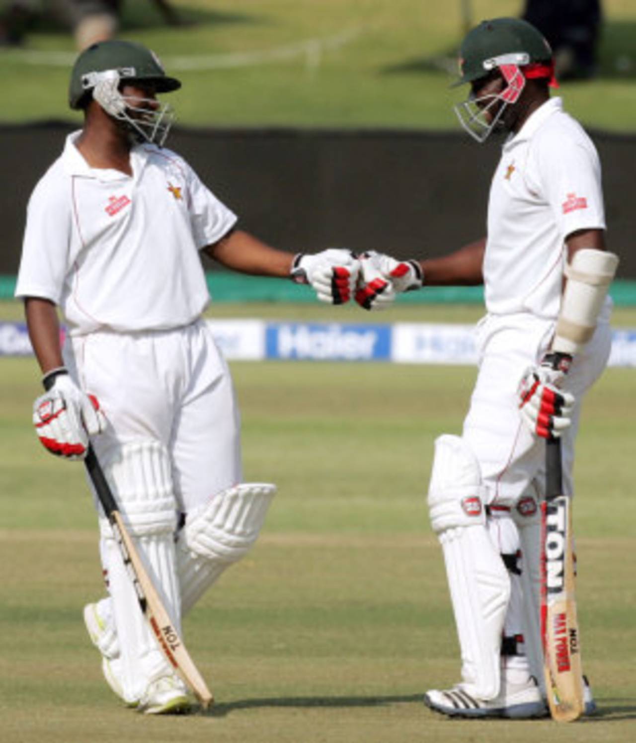 Tino Mawoyo and Hamilton Masakadza put on 104 runs together, Zimbabwe v Pakistan, 2nd Test, Harare, 3rd day, September 12, 2013