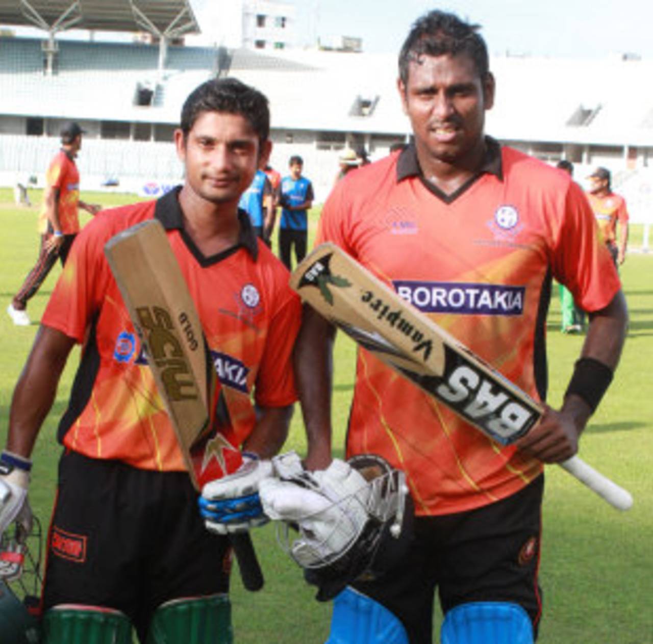 Nazmus Sadat and Angelo Mathews added 148 for the fifth wicket against Victoria Sporting Club&nbsp;&nbsp;&bull;&nbsp;&nbsp;Bangladesh Cricket Board