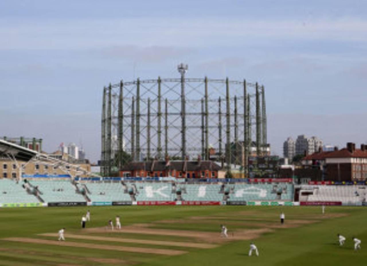 Yorkshire struggled for wickets in Surrey's mammoth innings, Surrey v Yorkshire, County Championship, Division One, The Oval, 4th day, September 27, 2013