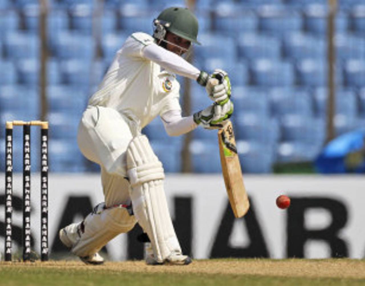 Mominul Haque drives during his century, Bangladesh v New Zealand, 1st Test, Chittagong, 3rd day, October 11, 2013