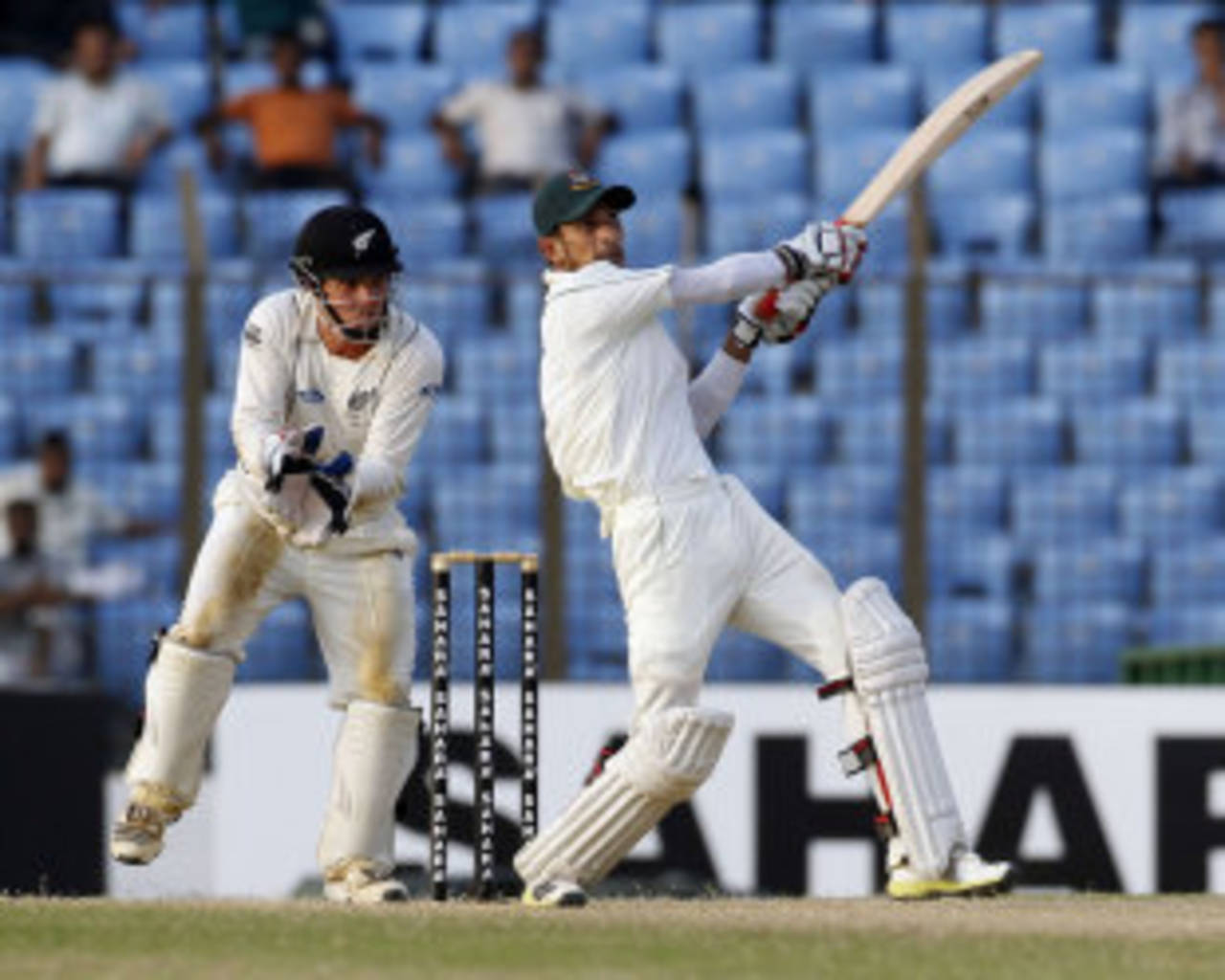 Nasir Hossain played a brisk 65-ball 46, Bangladesh v New Zealand, 1st Test, Chittagong, 3rd day, October 11, 2013
