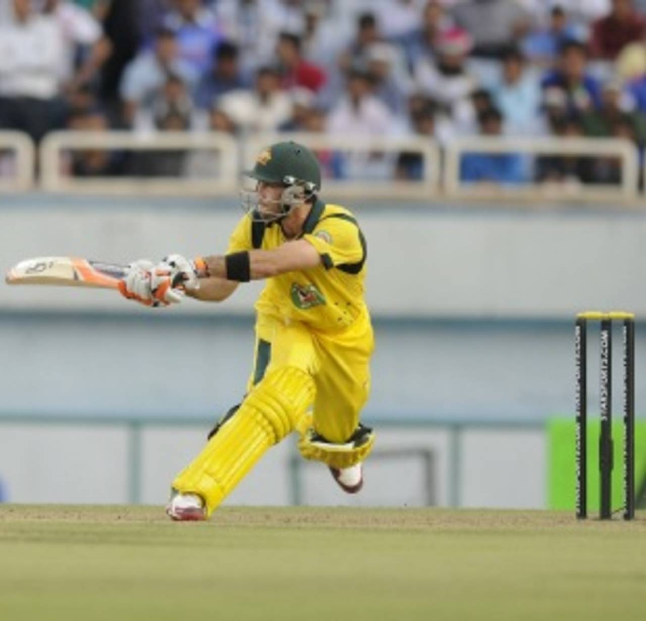 Glenn Maxwell executes a reverse slog, India v Australia, 4th ODI, Ranchi, October 23, 2013
