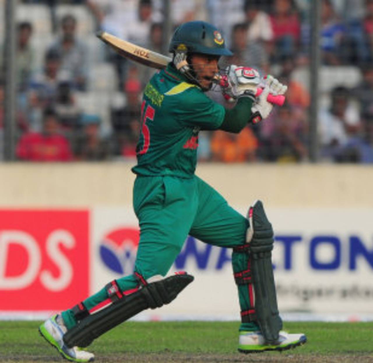 Mushfiqur Rahim attacks the off side, Bangladesh v New Zealand, 1st ODI, Mirpur, October 29, 2013