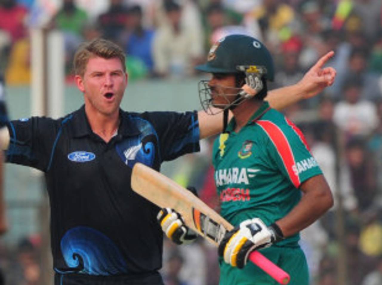 Corey Anderson dismissed Shamsur Rahman four runs short of his maiden ton, Bangladesh v New Zealand, 3rd ODI, Fatullah, November 3, 2013