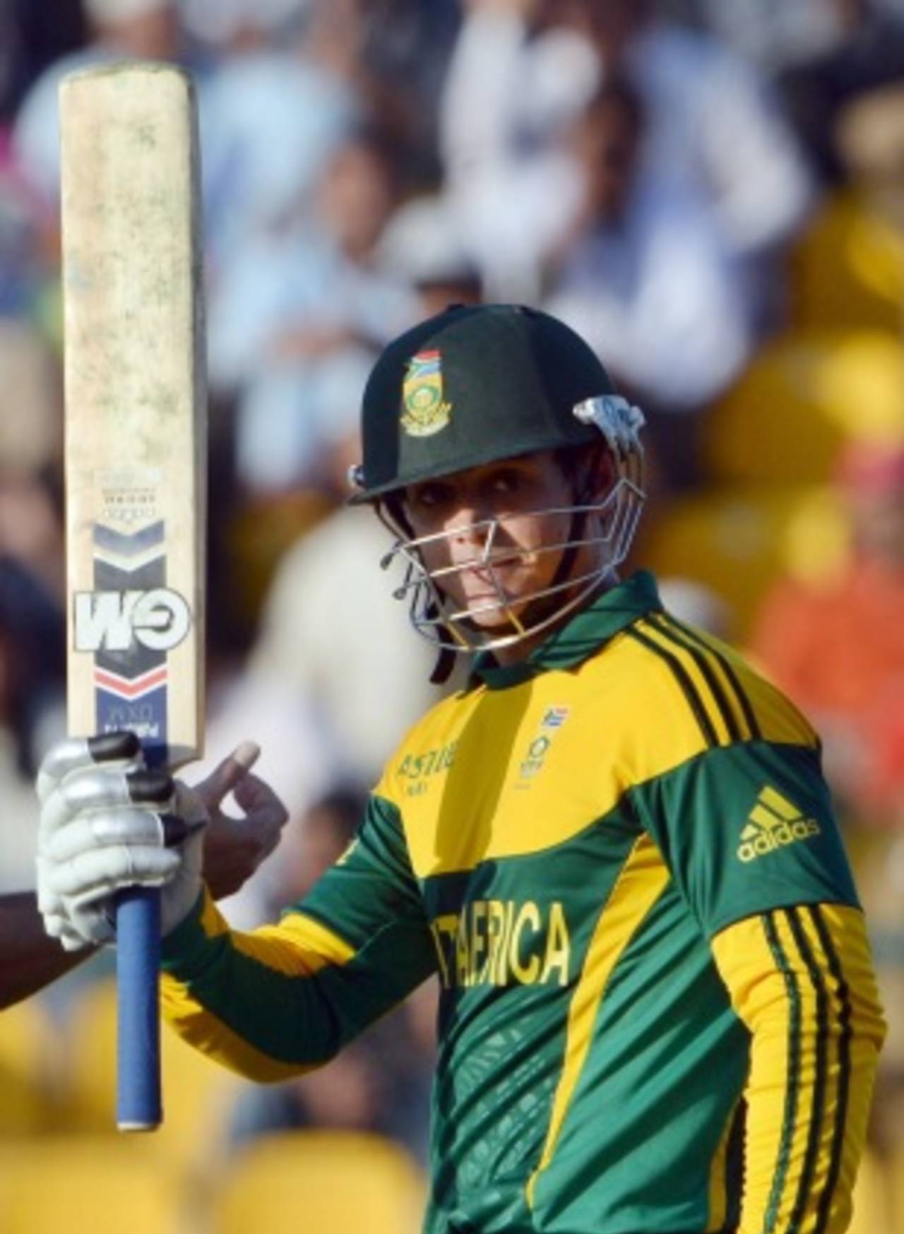 Quinton de Kock brings up his fifty, Pakistan v South Africa, 4th ODI, Abu Dhabi, November 8, 2013