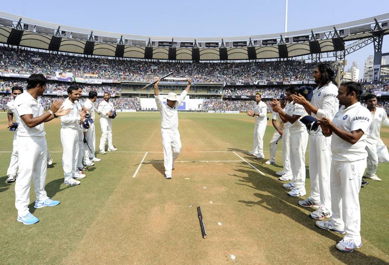 Sachin Tendulkar is given a guard of honour, India v West Indies, 2nd Test, Mumbai, 3rd day, November 16, 2013