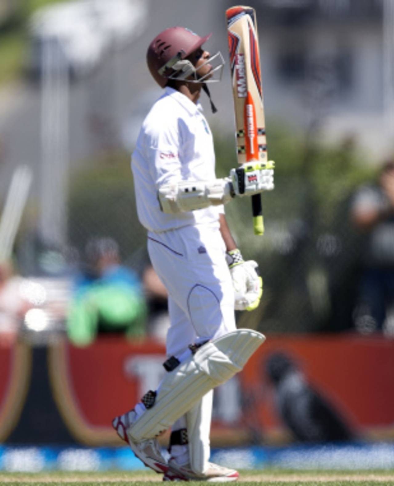 Shivnarine Chanderpaul raises his bat after crossing 11000 Test runs, New Zealand v West Indies, 1st Test, Dunedin, 3rd day, December 5, 2013