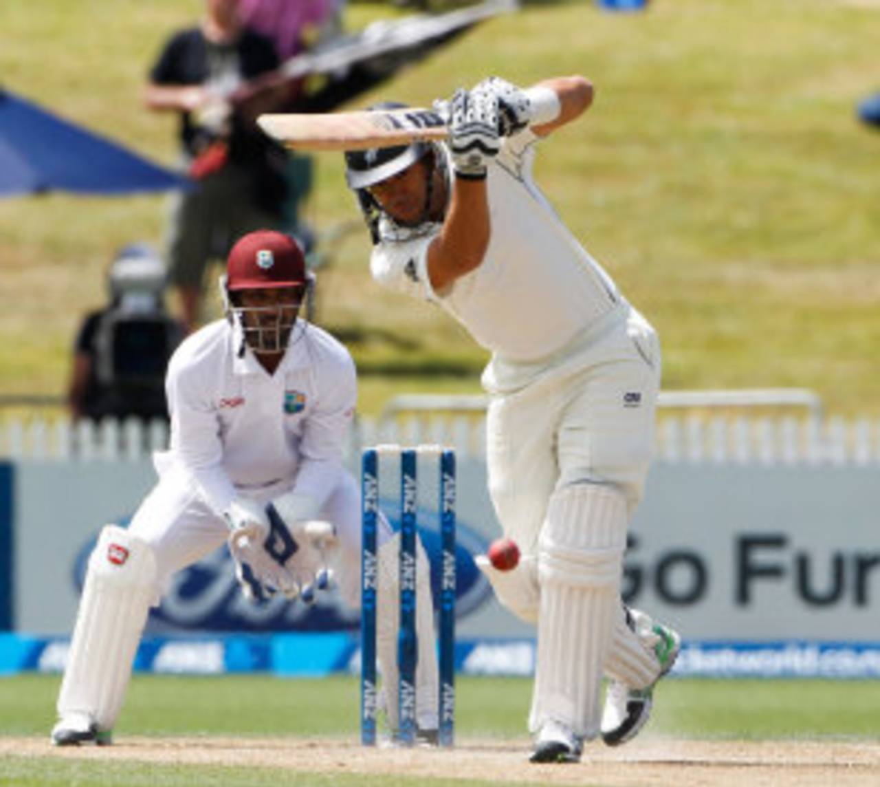 Ross Taylor drives down the ground, New Zealand v West Indies, 3rd Test, Hamilton, 3rd day, December 21, 2013