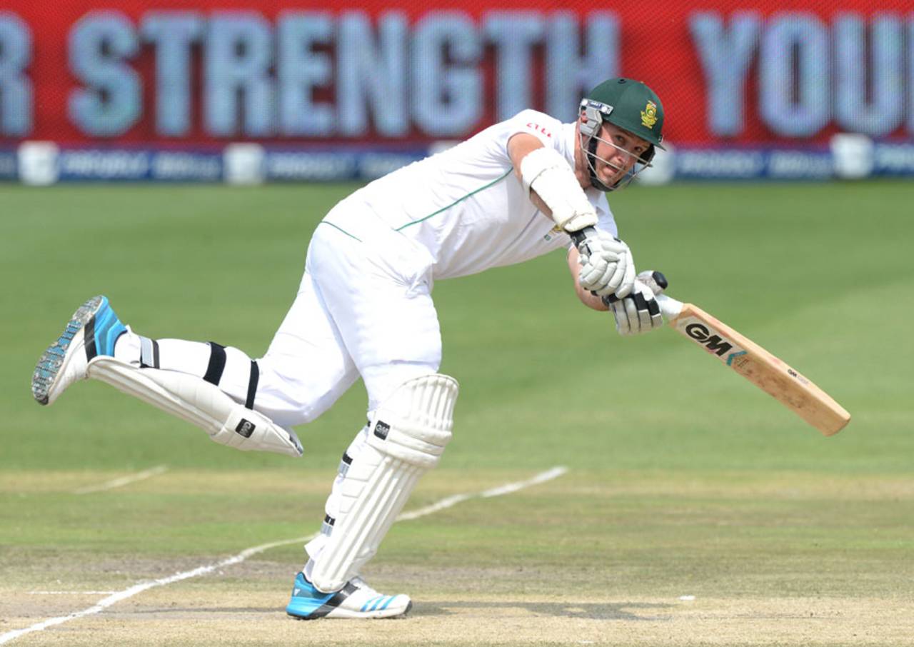 Graeme Smith plays down the leg side, South Africa v India, 1st Test, Johannesburg, 4th day, December 21, 2013