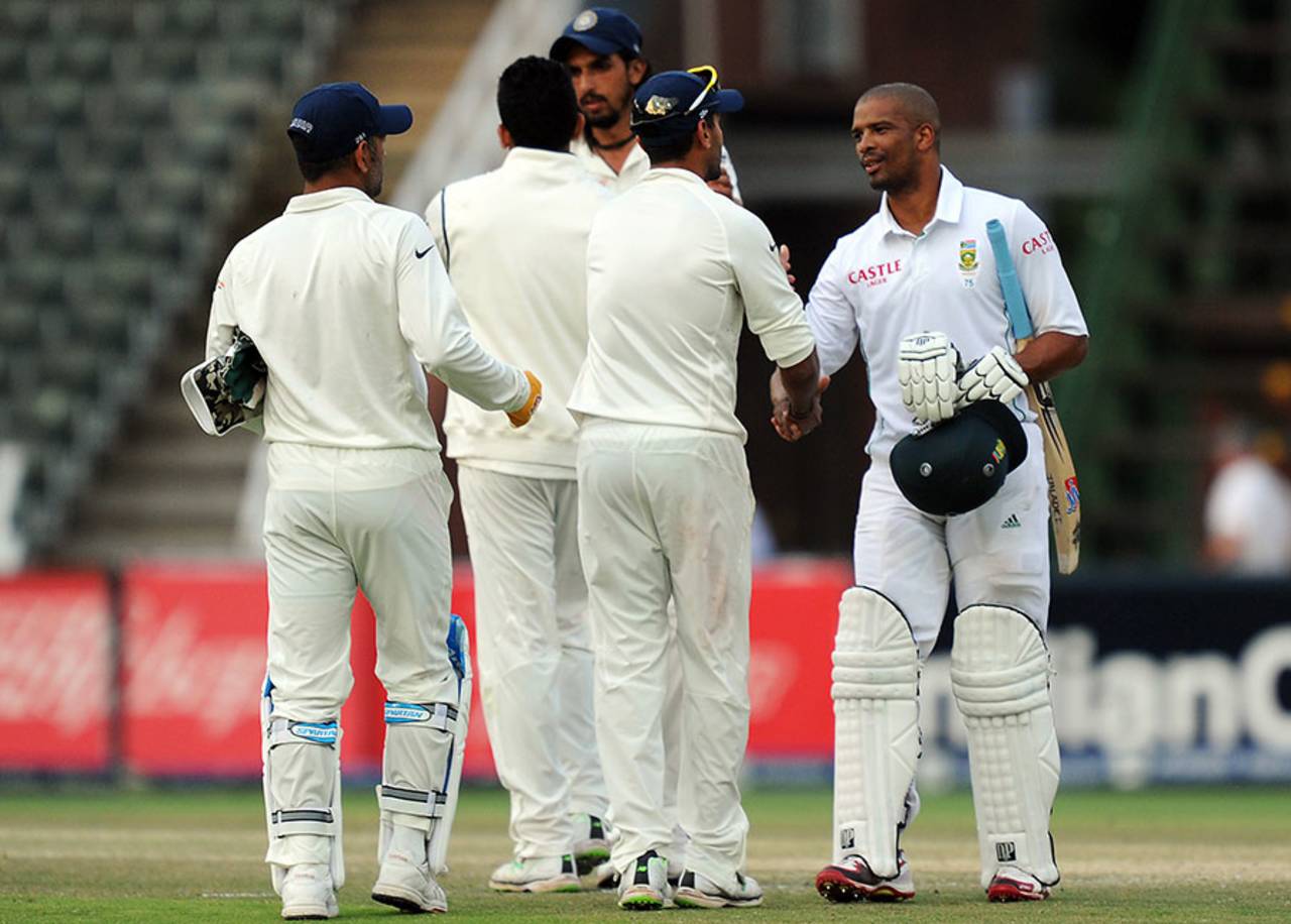 India's players shake hands with Vernon Philander after the Test is drawn, South Africa v India, 1st Test, Johannesburg, 5th day, December 22, 2013