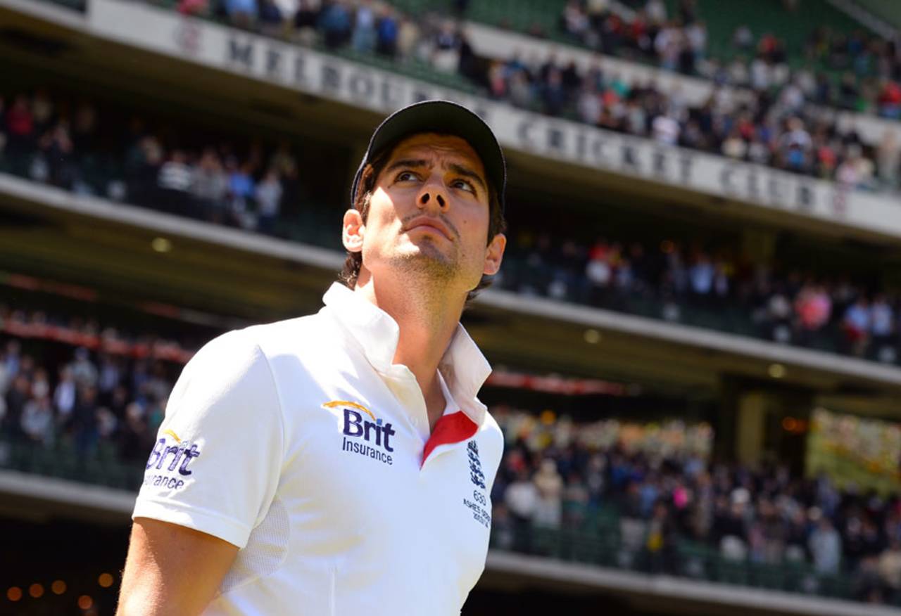 Alastair Cook contemplates another defeat for England, Australia v England, 4th Test, Melbourne, 4th day, December 29, 2013