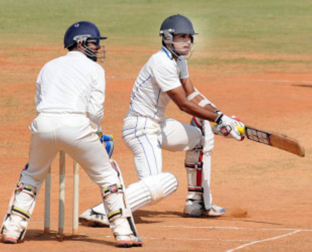 Laxmi Shukla plays a reverse sweep, Tamil Nadu v Bengal, Ranji Trophy, Group B, Chennai, 2nd day, December 31, 2013