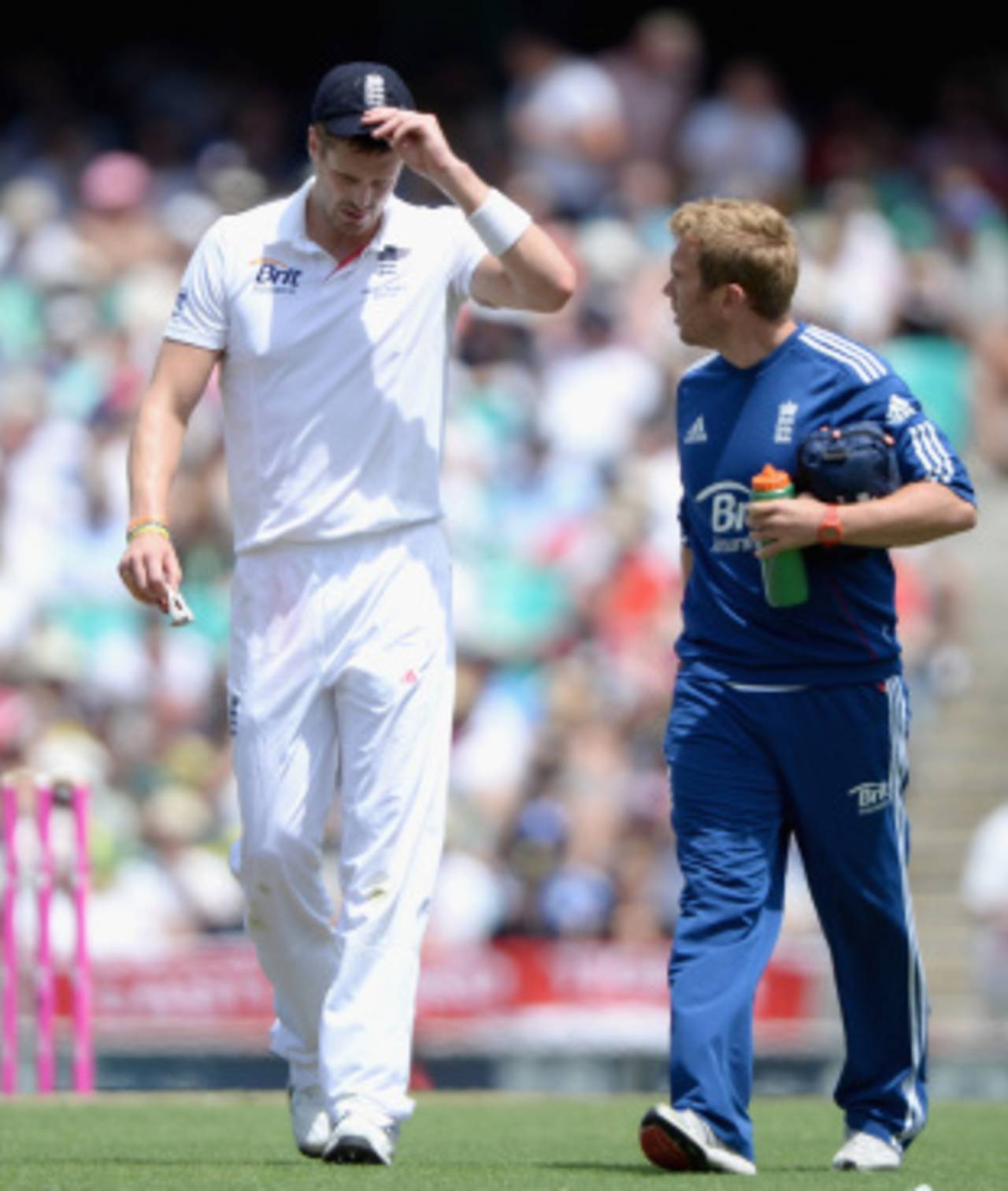 Boyd Rankin limped off one ball into his ninth over, Australia v England, 5th Test, Sydney, 1st day, January 3, 2014