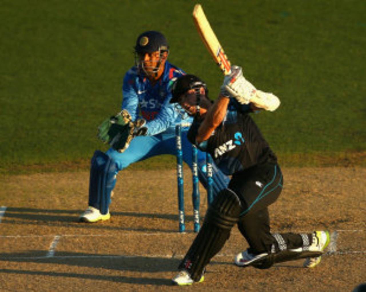 Kane Williamson hit two fours and two sixes, New Zealand v India, 4th ODI, Hamilton, January 28, 2014