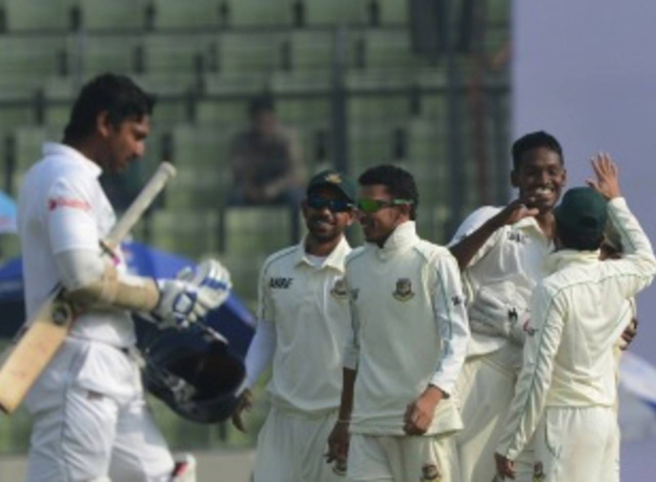 Kumar Sangakkara's innings was ended by Al-Amin Hossain, Bangladesh v Sri Lanka, 1st Test, Mirpur, 2nd day, January 28, 2014