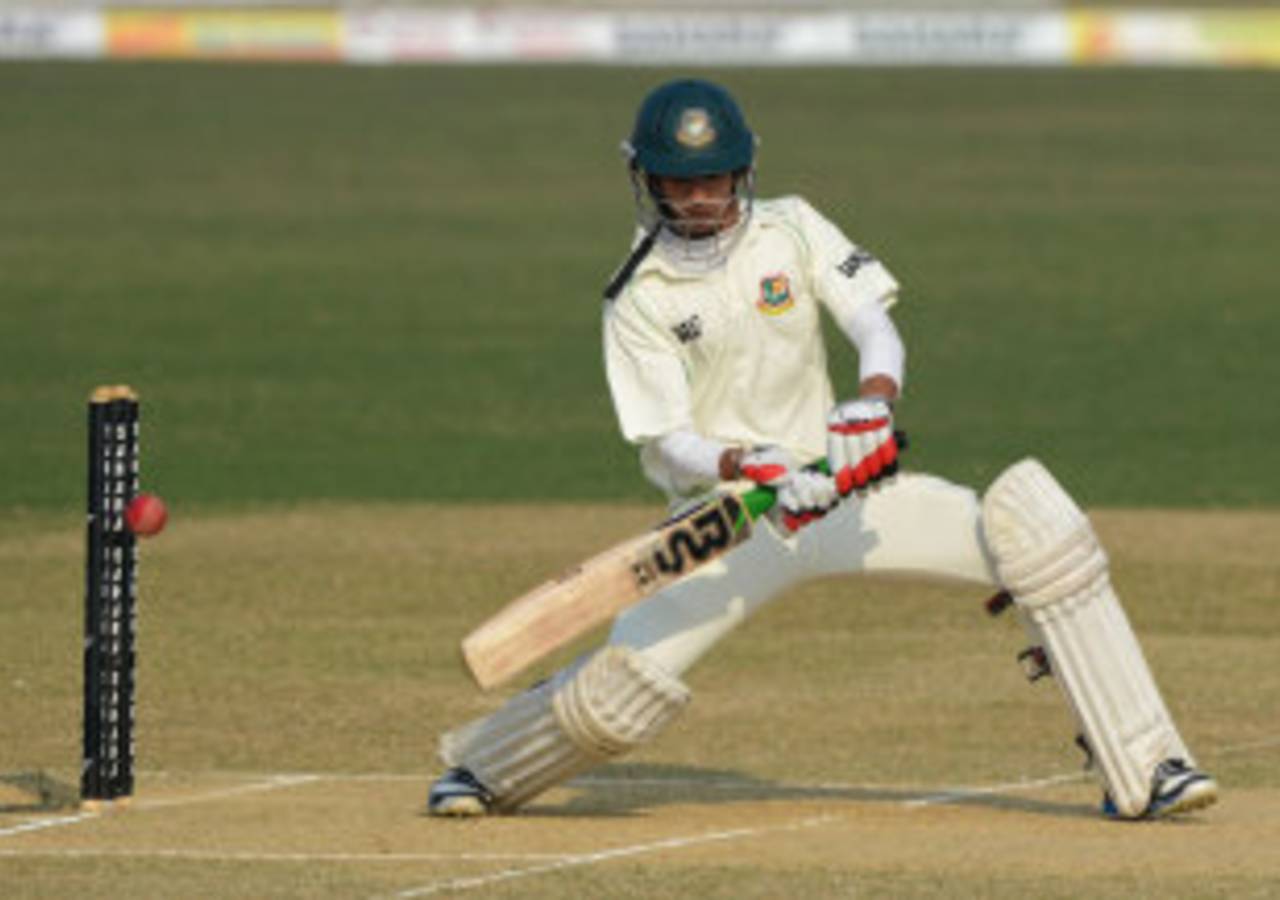 Nasir Hossain plays a very delicate late cut, Bangladesh v Sri Lanka, 2nd Test, Chittagong, 3rd day, February 6, 2014