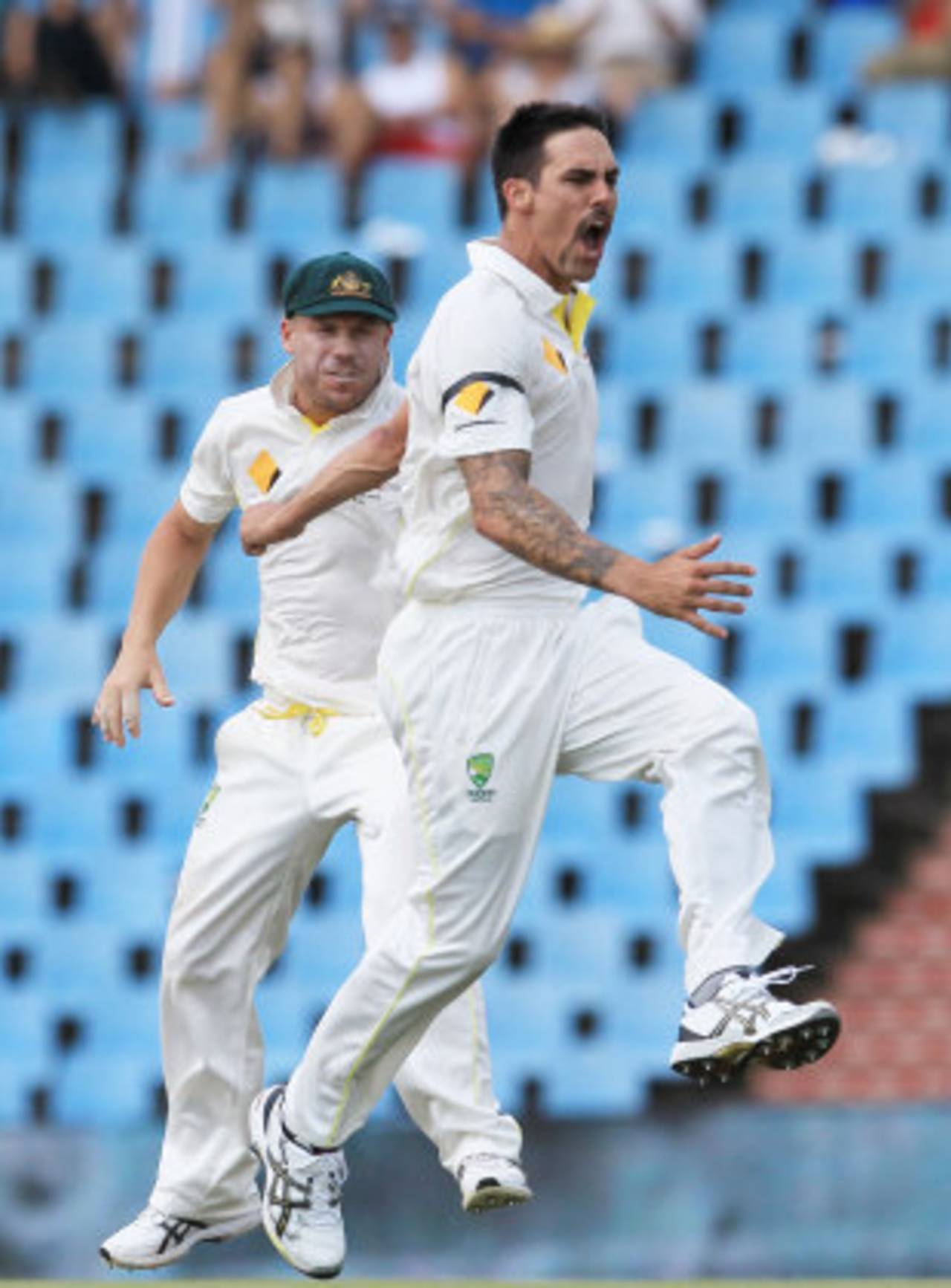Mitchell Johnson continued his blistering form, South Africa v Australia, 1st Test, Centurion, 2nd day, February 13, 2014