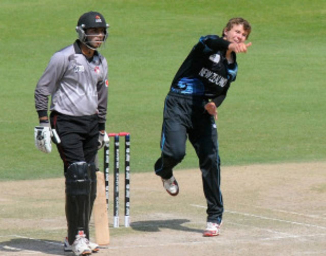 Josh Finnie picked up two wickets in his three overs to help restrict UAE to 140&nbsp;&nbsp;&bull;&nbsp;&nbsp;ICC