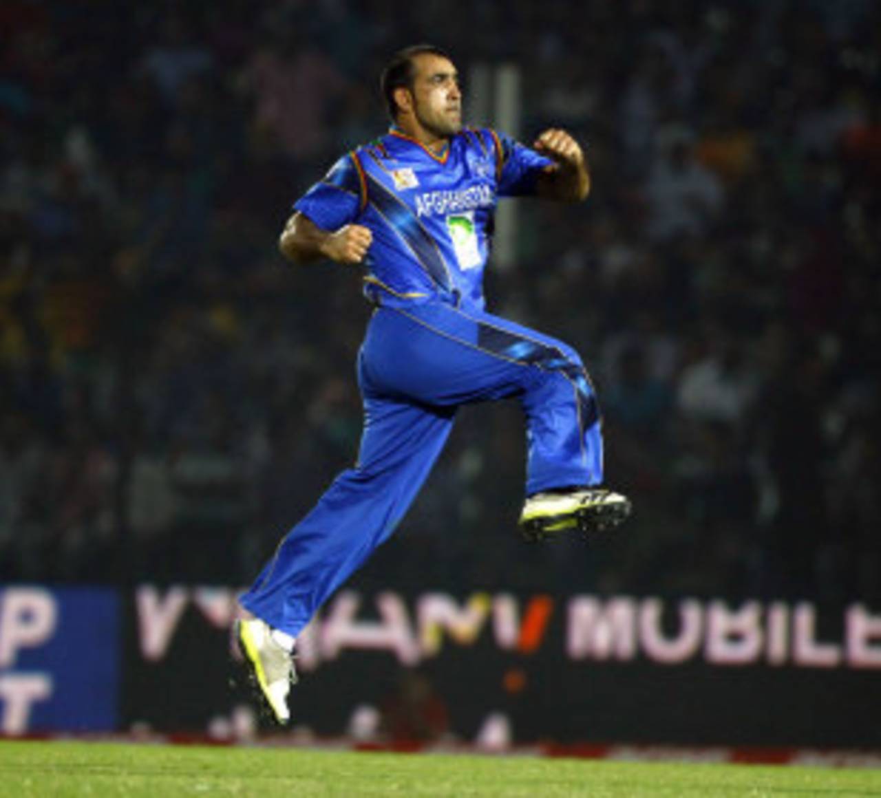 Samiullah Shenwari celebrates a wicket, Bangladesh v Afghanistan, Asia Cup, Fatullah, March 1, 2014