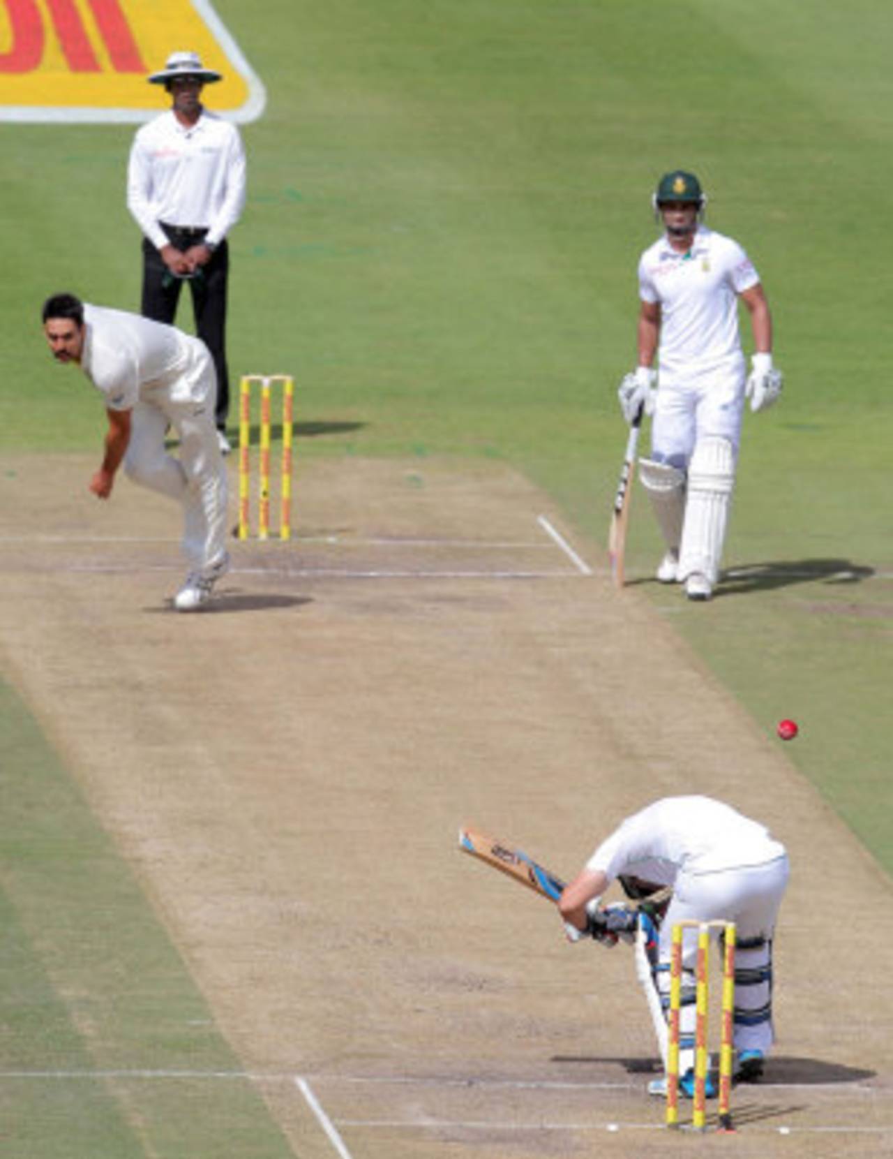 Dean Elgar evades a short ball from Mitchell Johnson, South Africa v Australia, 3rd Test, Cape Town, 3rd day, March 3, 2014