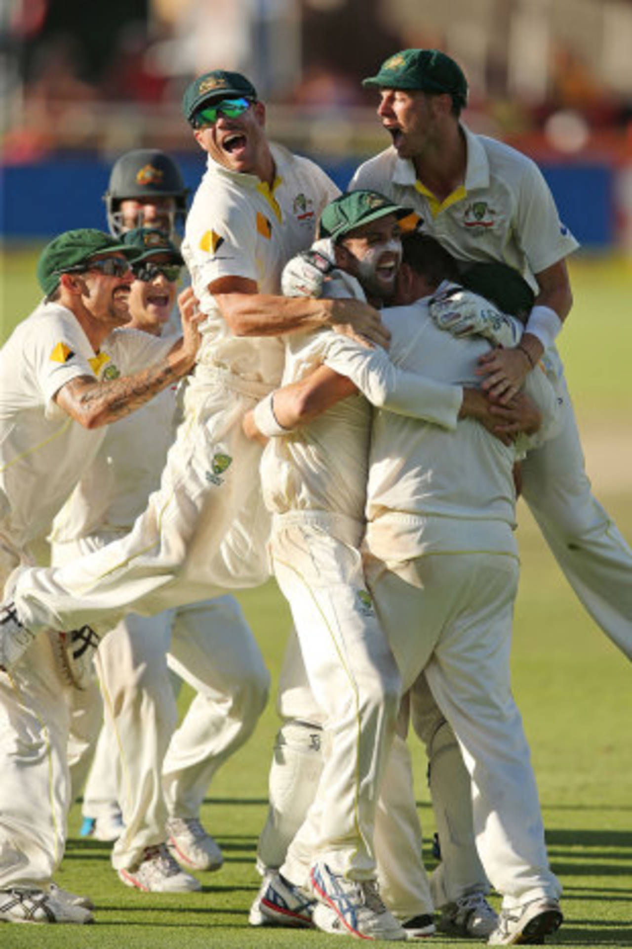 Australia are overjoyed after sealing the series 2-1, South Africa v Australia, 3rd Test, Cape Town, 5th day, March 5, 2014