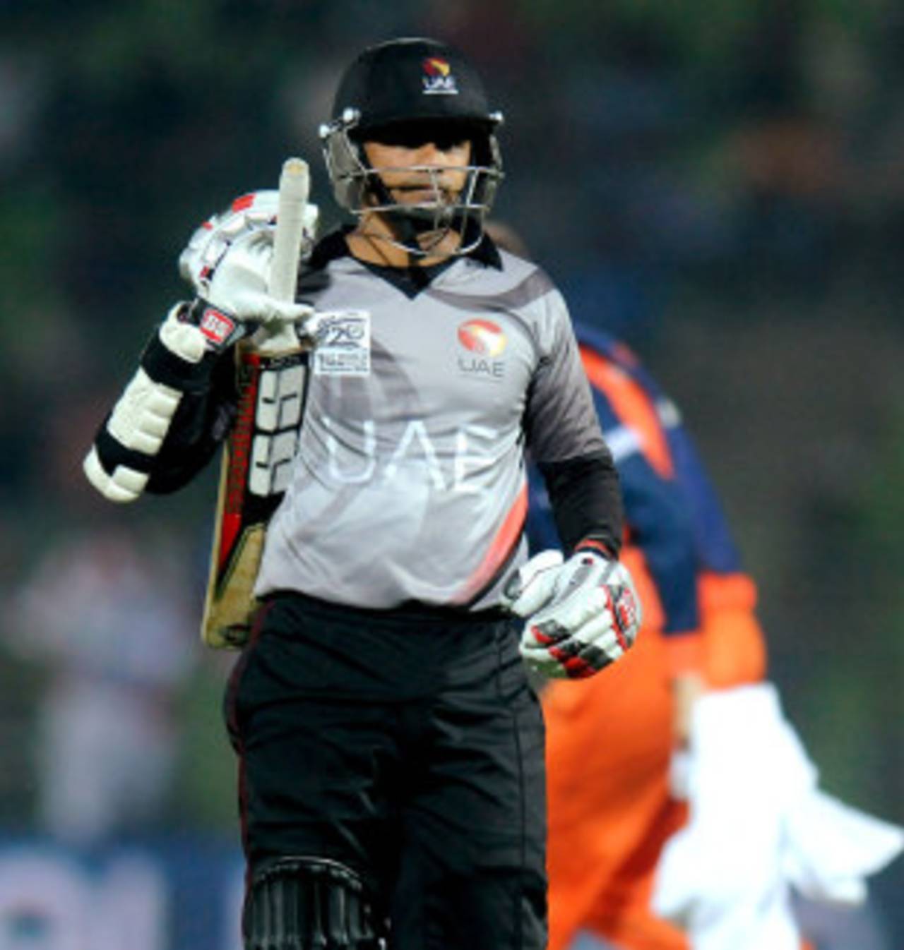 Khurram Khan was bowled by Tom Cooper for 31, Netherlands v United Arab Emirates, World T20, 1st round, Group B, March 17, 2014