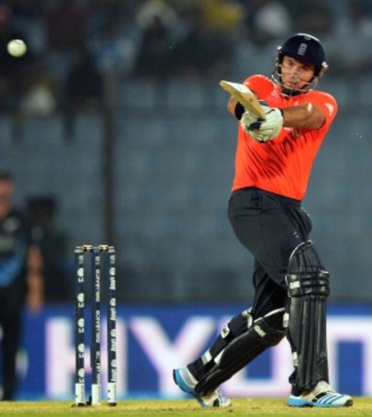 Michael Lumb plays a firm pull, England v New Zealand, World T20, Group 1, Chittagong, March 22, 2014