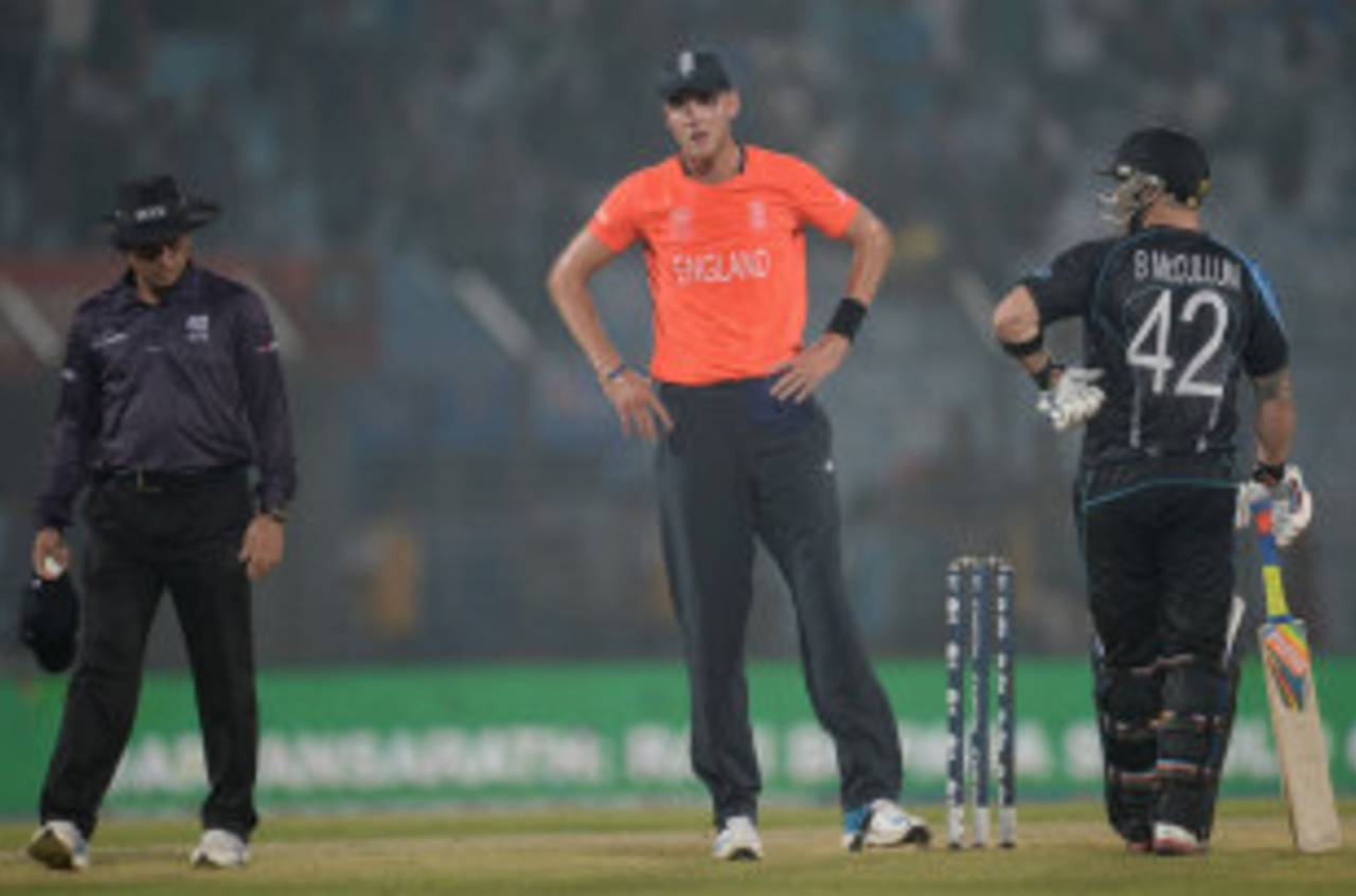 Stuart Broad expressed his dissatisfaction with the umpiring as lightning forks appeared in the sky&nbsp;&nbsp;&bull;&nbsp;&nbsp;Getty Images