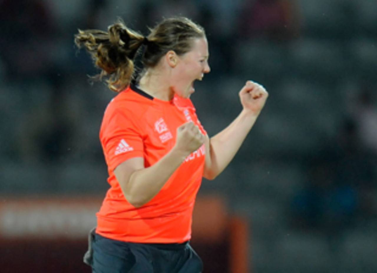 Anya Shrubsole inswing was too much for South Africa to handle&nbsp;&nbsp;&bull;&nbsp;&nbsp;ICC