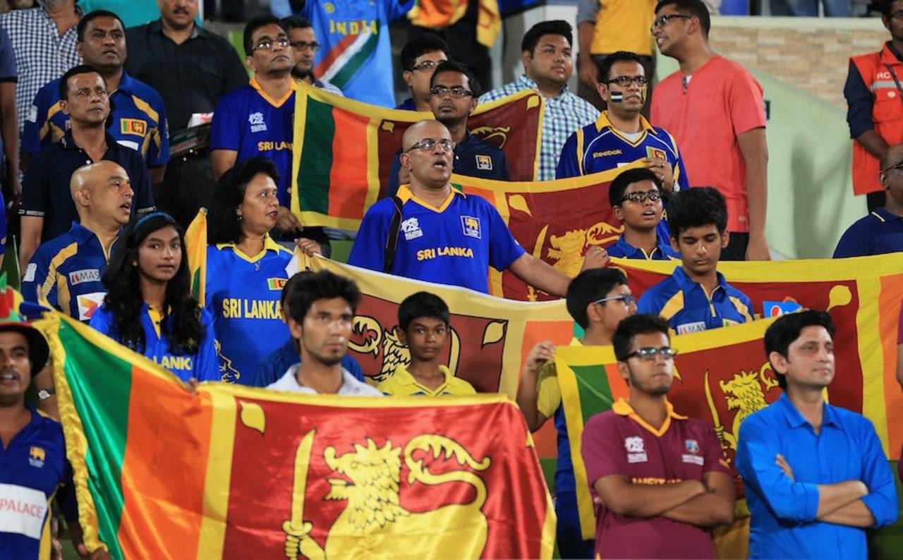 Sri Lankan fans sing the national anthem, Sri Lanka v West Indies, World T20, semi-final, Mirpur, April 3, 2014