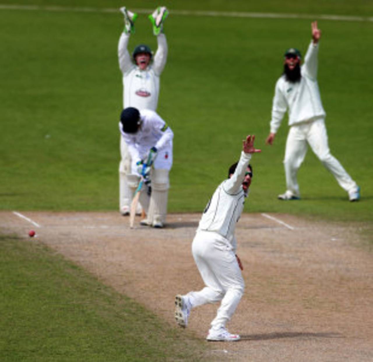 Saeed Ajmal removes Dan Hodgson, Worcestershire v Derbyshire, County Championship, Division Two, New Road, April 30, 2014